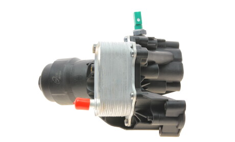 Фото 4 - Масляный радиатор TRUCKTEC 07.18.100 (0718100)