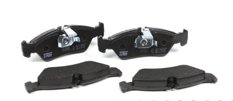 Фото 3 - Тормозные колодки TRW GDB1263