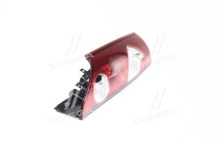 Фото 4 - Задній ліхтар TYC 11-C748-01-2B