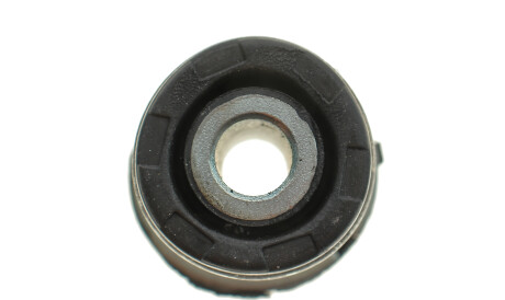 Фото 3 - Сайлентблок подрамника UC-EL 10819