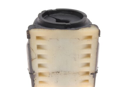 Фото 2 - Втулка стабилизатора UC-EL 61189