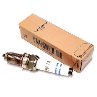 Свеча зажигания Longlife VW Golf, Jetta, Passat, Polo, Tiguan/Audi A3/Skoda Octavia, Superb 1.2-2.0 (15-) - VAG 04E905612C