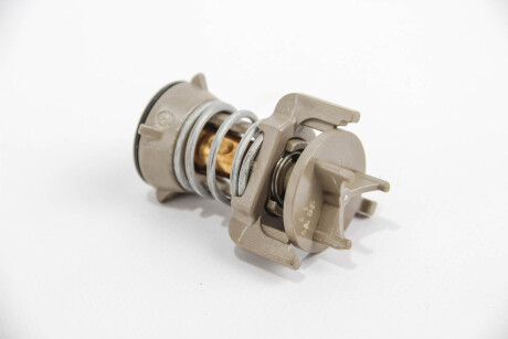 Фото 2 - Термостат системи охолодження VAG 04L121113C