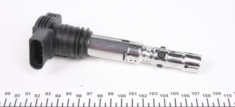 Фото 2 - Котушка запалювання VAG 06A905115D