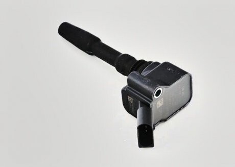 Катушка зажигания с наконечником провода к свече зажигания - VAG 06H905110P