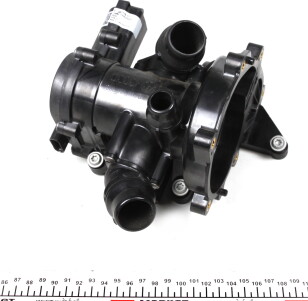 Насос - ((06K121011, 06K121011B, 06K121011C, 06K121011D, 06L121005A)) VAG 06L121111G