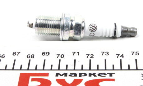 Фото 2 - Свеча зажигания VAG 101000063AA