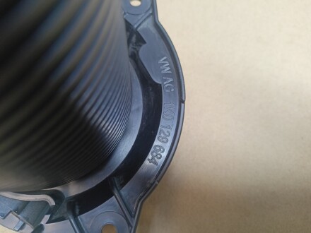 Фото 2 - Автозапчастина VAG 1K0129684REF