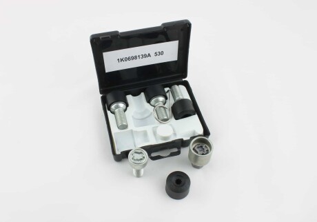 Фото 2 - Болт/гайка кріплення колеса VAG 1K0698137A