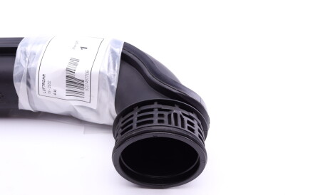 Фото 3 - Автозапчасть VAG 3C0145770E