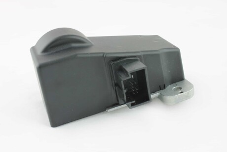 Фото 2 - Автозапчасть VAG 3C0905861J