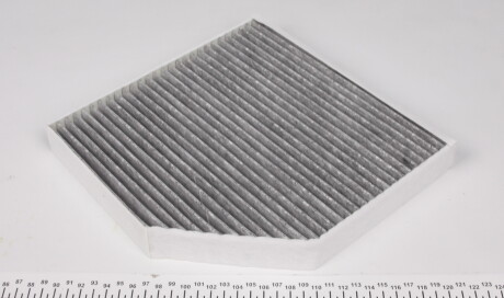 Фото 3 - Фильтр салона VAG 4H0819439