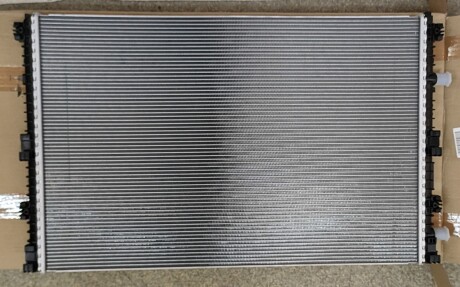 Фото 3 - Автозапчастина VAG 4M0145804AAREF