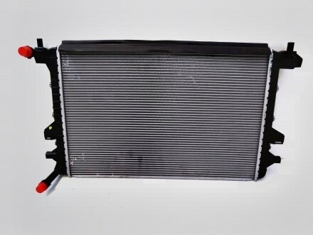 Радиатор ОЖ дополнительный VW Passat 2.0D (15-21) - ((5Q0121251HS, 5Q0121251EJ, 5Q0121251GF, 5Q0121251GB, 5Q0121251ED)) VAG 5Q0121251HS