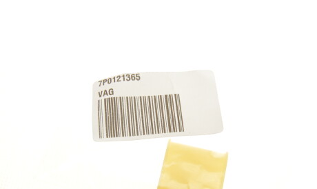 Фото 2 - Автозапчасть VAG 7P0121365