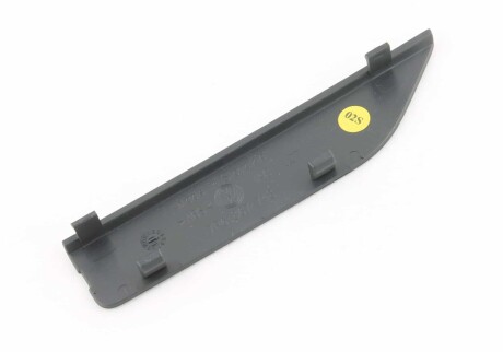 Фото 2 - Автозапчастина VAG 7P686774882V