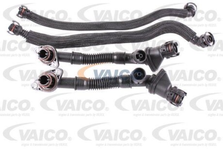 Шланг вентиляції картера - ((11157575642, 11157646086, 7575642, 7646086)) VAICO V203292