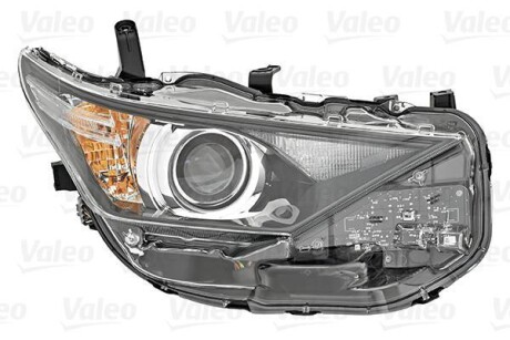 Фара - (8113002K30) Valeo 046699