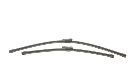 Щетки стеклоочистителя (650/475mm) VW Passat 14-/Tesla Model Y 19- - Valeo 119273
