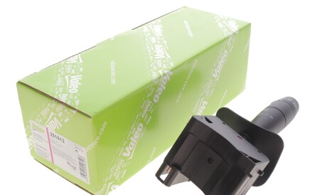 Фото 2 - Підрульовий перемикач Valeo 251612