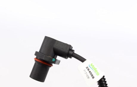 Фото 2 - Датчик колінвалу Valeo 254088