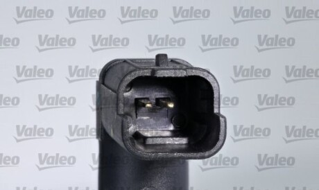 Фото 2 - Датчик коленвала Valeo 366419