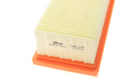 Фото 2 - Повітряний фільтр Valeo 585247
