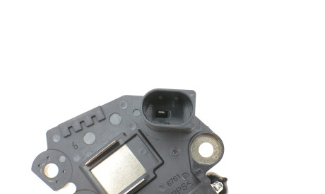 Фото 2 - Реле регулятор генератора Valeo 599236