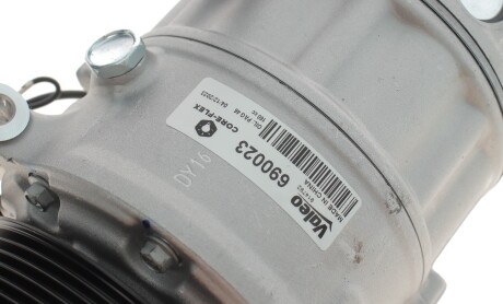 Фото 4 - Компрессор кондиционера Valeo 690023