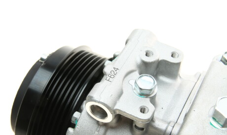 Фото 3 - Компресор кондиціонера Valeo 690204