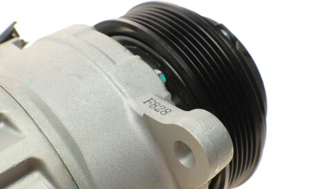 Фото 3 - Компресор кондиціонера Valeo 690208