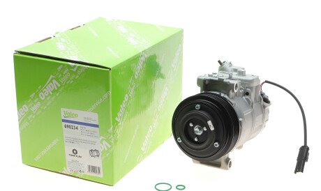 Фото 2 - Компрессор кондиционера Valeo 690234