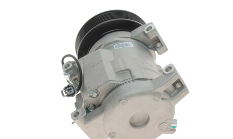 Фото 2 - Компресор кондиціонера Valeo 699054