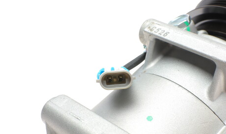 Фото 2 - Компрессор кондиционера Valeo 699246