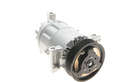 Фото 2 - Компрессор кондиционера Valeo 699357