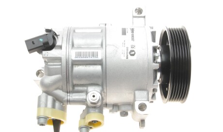 Фото 3 - Компрессор кондиционера Valeo 699357