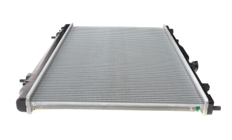 Фото 5 - Радиатор охлаждения двигателя Valeo 701239
