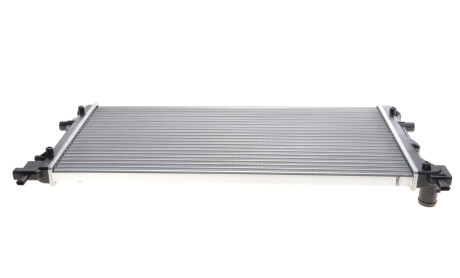 Фото 5 - Радіатор охолодження Valeo 701522