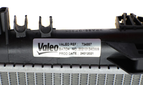 Фото 3 - Радіатор охолодження Valeo 734887