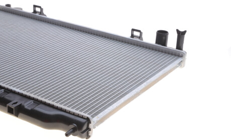 Фото 5 - Радіатор охолодження Valeo 735063