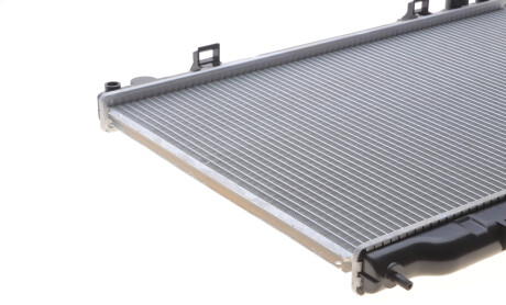 Фото 6 - Радіатор охолодження Valeo 735063