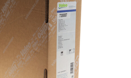 Фото 2 - Радиатор охлаждения двигателя Valeo 735557