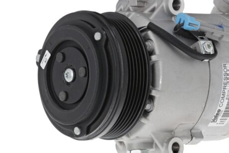 Фото 4 - Компресор кондиціонера Valeo 813101