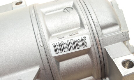 Фото 2 - Компрессор кондиционера Valeo 813147