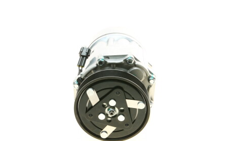 Фото 5 - Компресор кондиціонера Valeo 813200