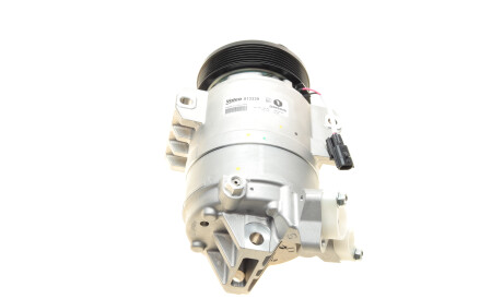 Фото 3 - Компресор кондиціонера Valeo 813339