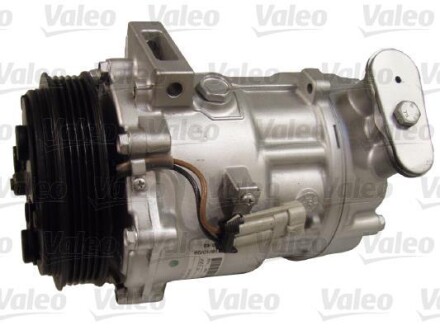 Компресор кондиціонера - ((13208187, 13217307, R1580063, R1580064, 1854155)) Valeo 813685