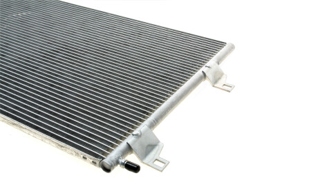 Фото 3 - Радиатор кондиционера Valeo 814007