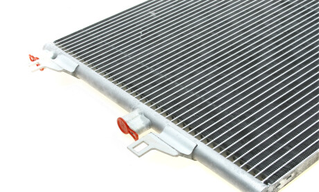 Фото 7 - Радиатор кондиционера Valeo 814007