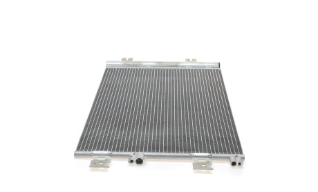 Фото 5 - Радиатор кондиционера Valeo 814077